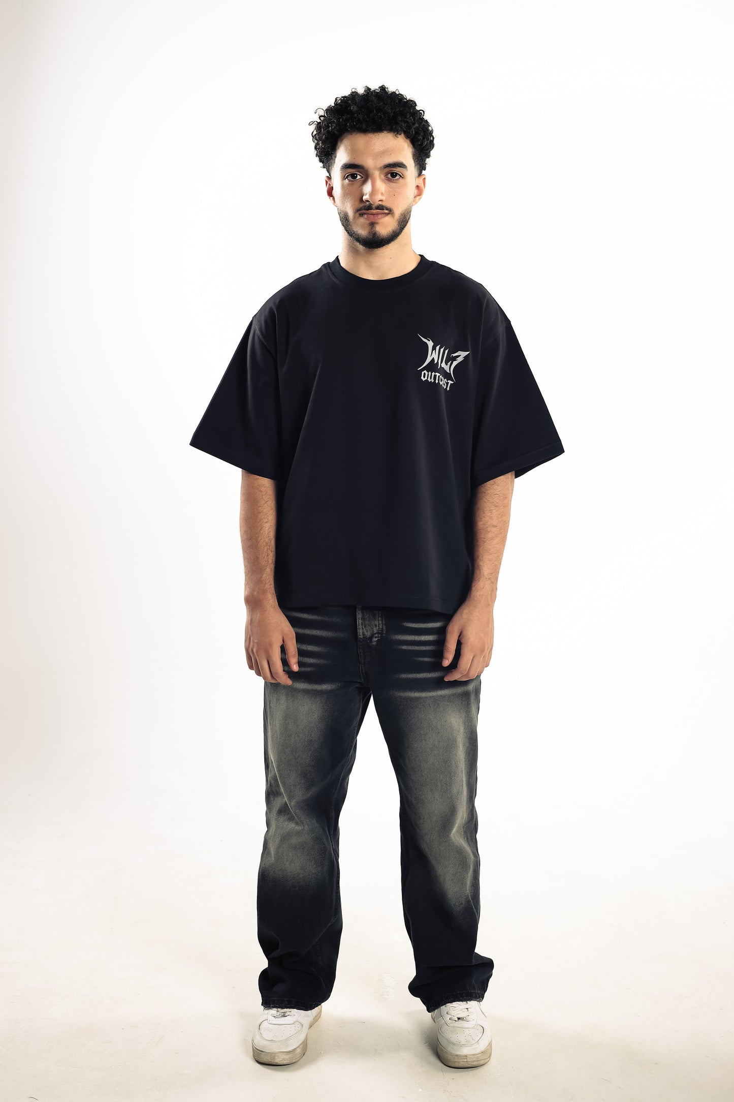 WILZ OUTCAST – Black Box Fit Tee