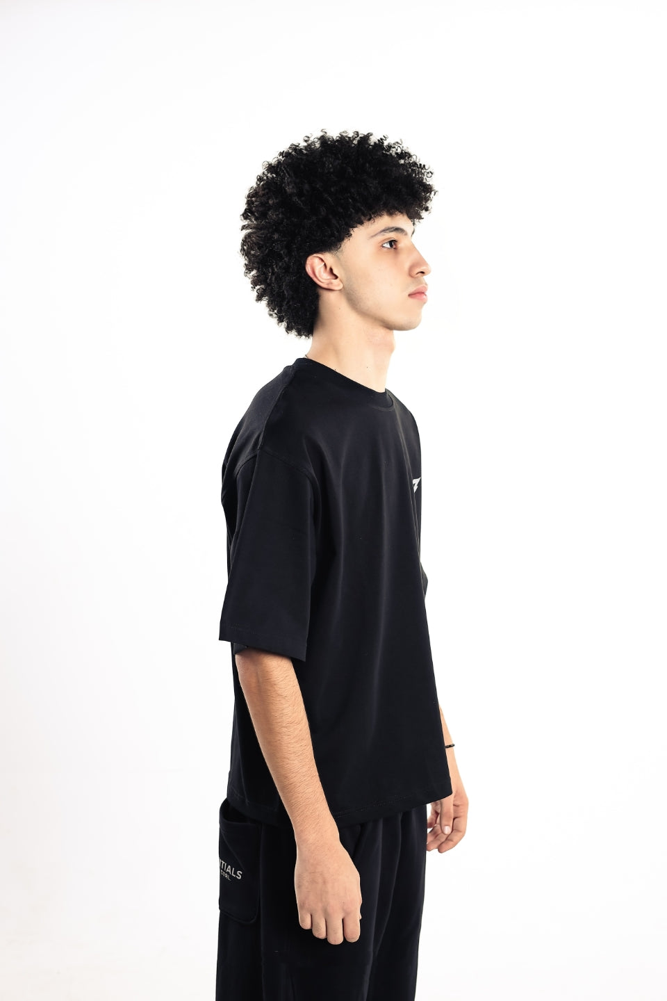 WILZ OUTCAST – Black Box Fit Tee