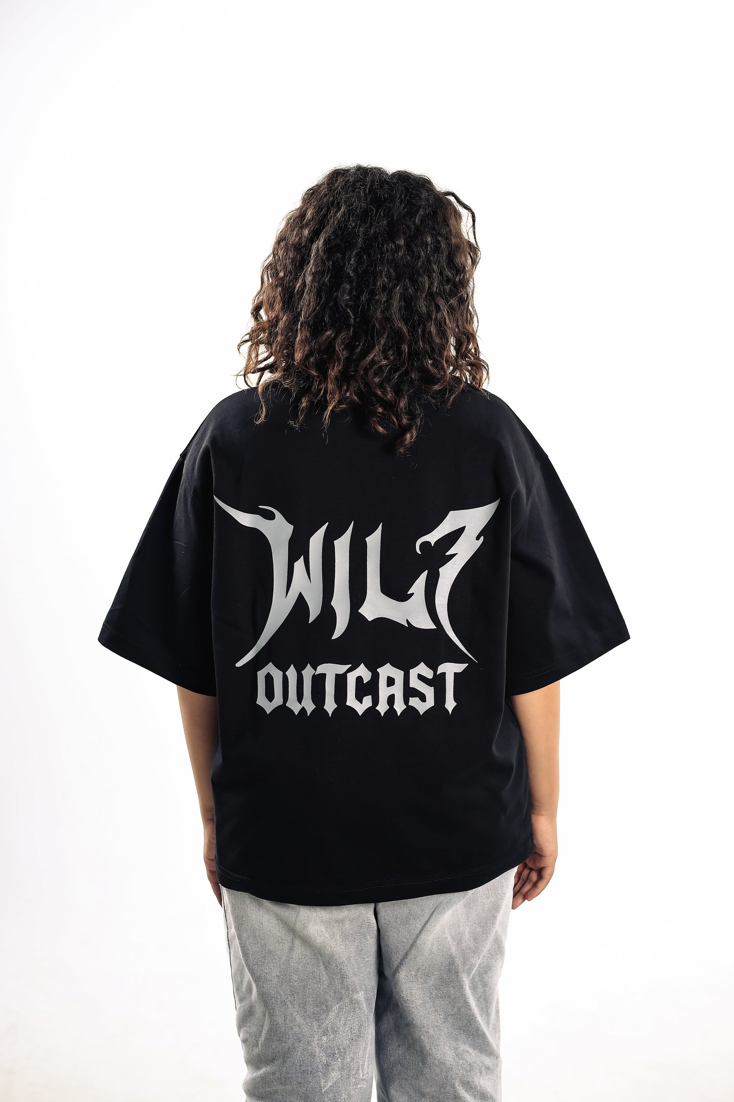 WILZ OUTCAST – Black Box Fit Tee