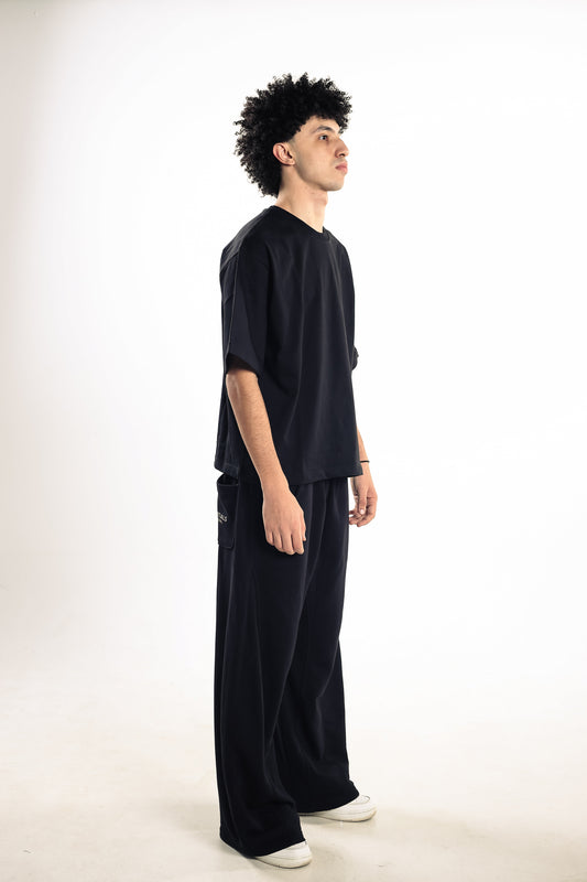 Basic Black Box Fit Tee