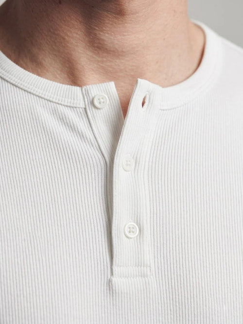 White Henley T-Shirt — Slim Fit | WILZ